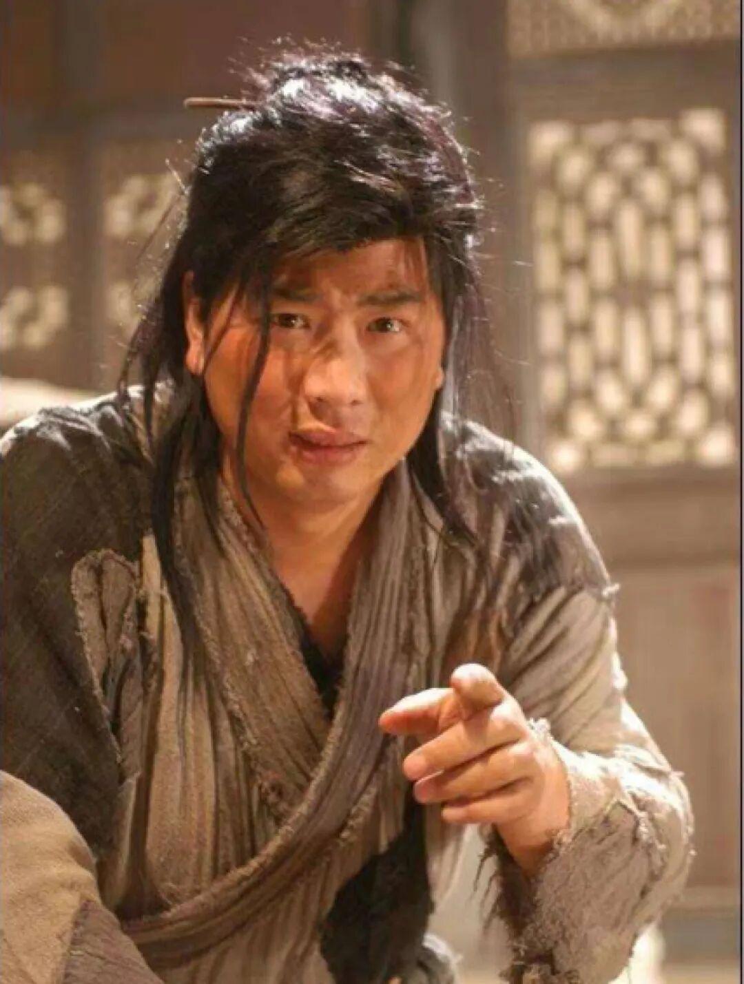 九游体育-《武林外传》演员在郑州开免费自助餐厅，“没有收银台，谁都可以来吃，付钱全凭自愿”，坚持做爱心粥5年，本人：任何有需要的人都能来